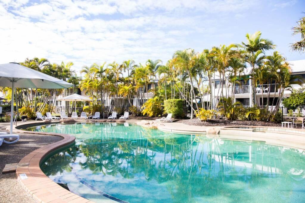 2 Bedroom Ground Level Villa In Tropical 4* Resort Noosaville Exterior foto