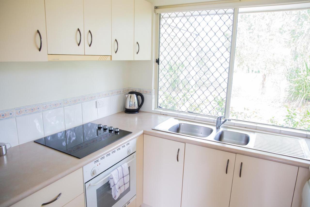 2 Bedroom Ground Level Villa In Tropical 4* Resort Noosaville Exterior foto